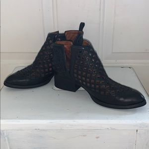 Jeffrey Campbell Black Leather Taggart Booties 5.5